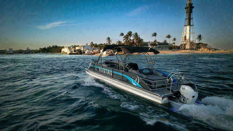 30ft Vision Yacht For Sale