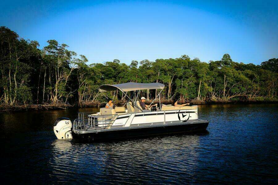 24ft Vision Yacht For Sale