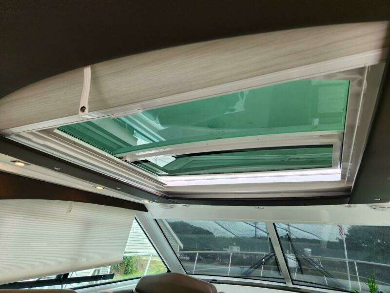 41ft Cruisers Yachts Yacht For Sale