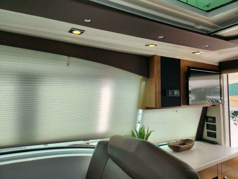 41ft Cruisers Yachts Yacht For Sale