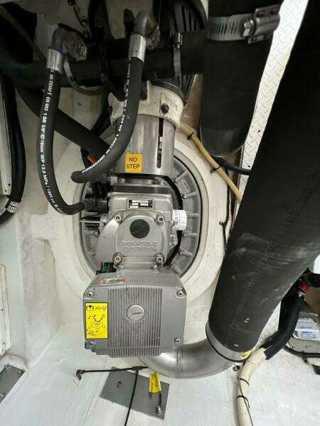 41ft Cruisers Yachts Yacht For Sale