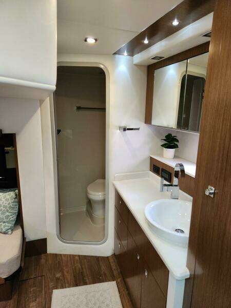 41ft Cruisers Yachts Yacht For Sale