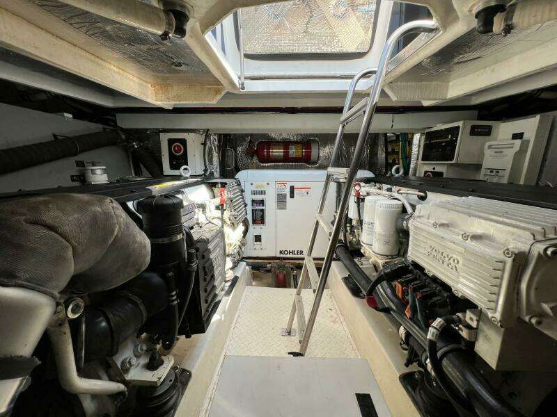 41ft Cruisers Yachts Yacht For Sale