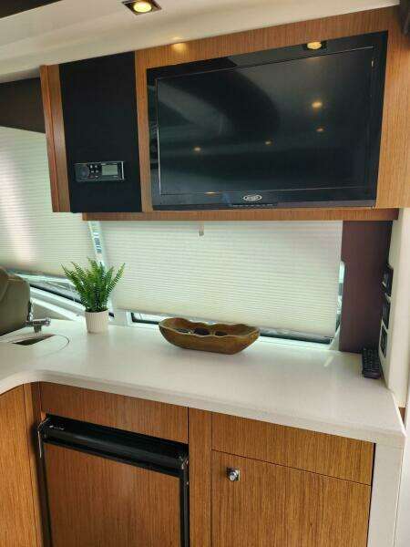 41ft Cruisers Yachts Yacht For Sale