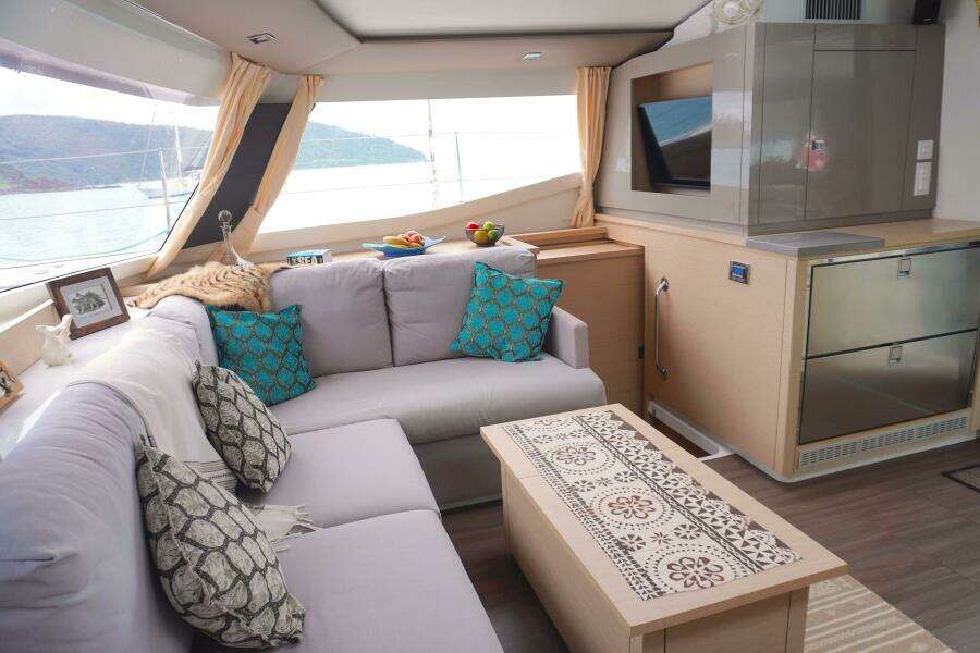 Itiki 43ft Fountaine Pajot Yacht For Sale