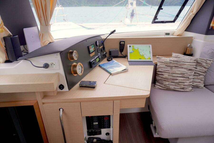 Itiki 43ft Fountaine Pajot Yacht For Sale