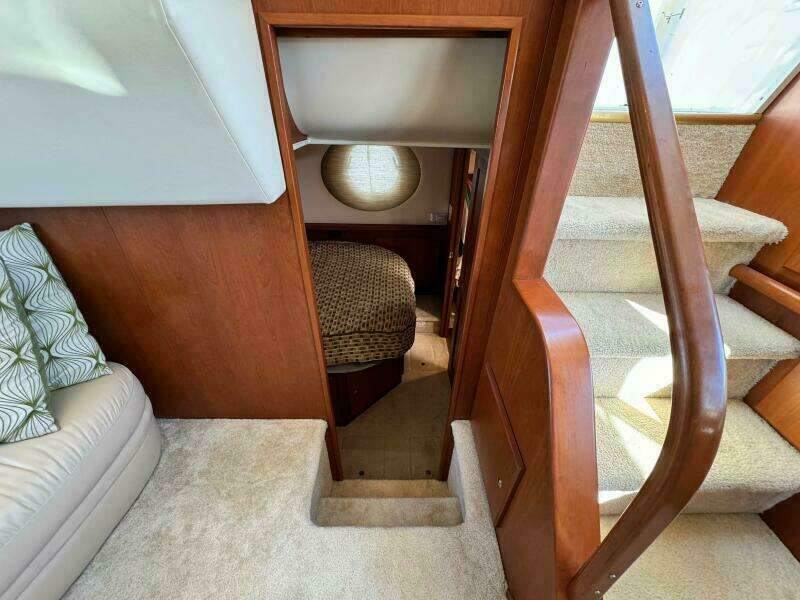 Overboard 35ft Silverton Yacht For Sale