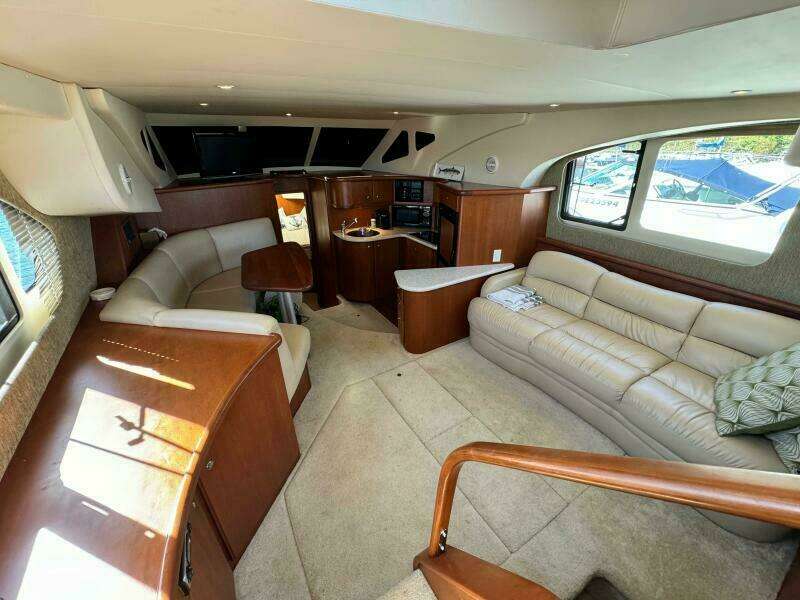 Overboard 35ft Silverton Yacht For Sale
