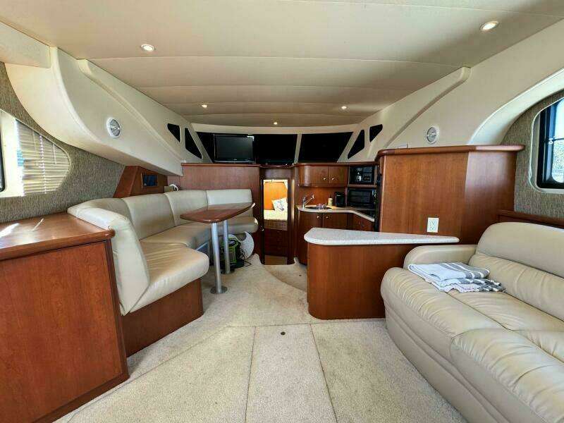 Overboard 35ft Silverton Yacht For Sale