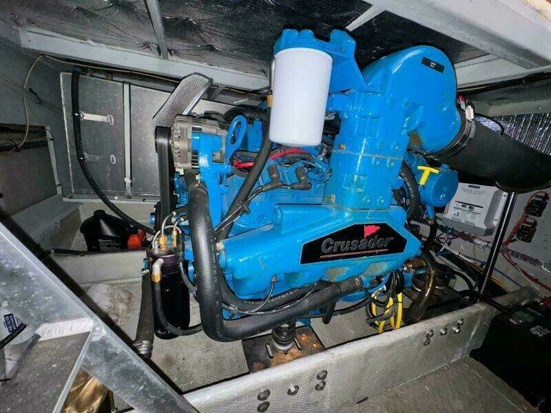 Overboard 35ft Silverton Yacht For Sale