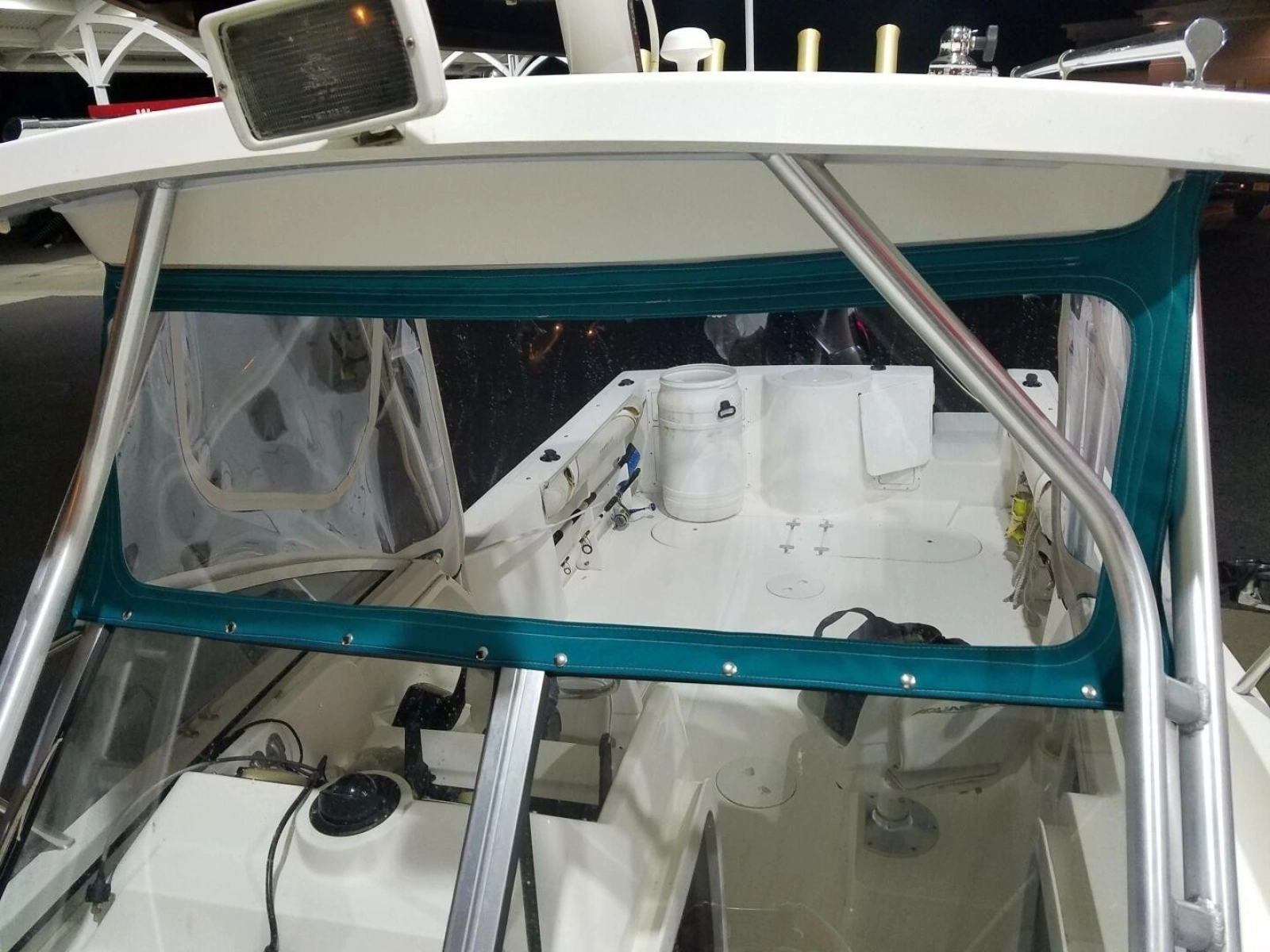 2001 Aquasport 250 Explorer