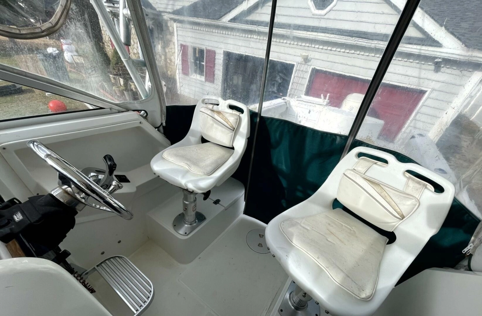 2001 Aquasport 250 Explorer