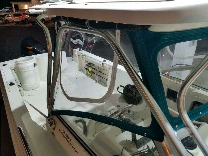 25ft Aquasport Yacht For Sale