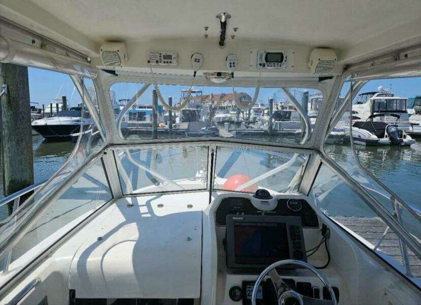 25ft Aquasport Yacht For Sale