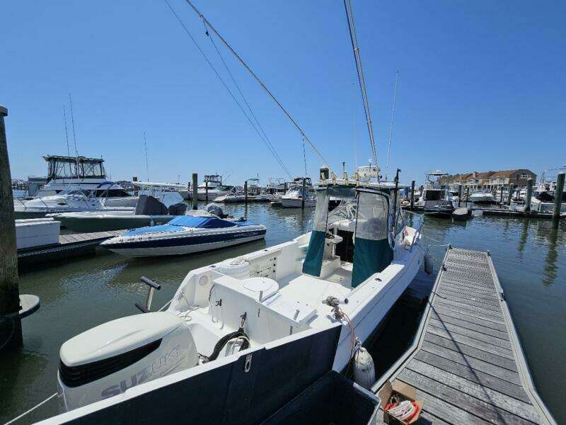 25ft Aquasport Yacht For Sale