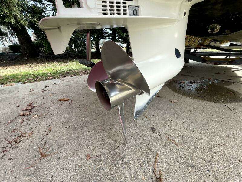 25ft Aquasport Yacht For Sale