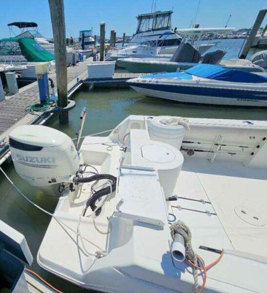 25ft Aquasport Yacht For Sale