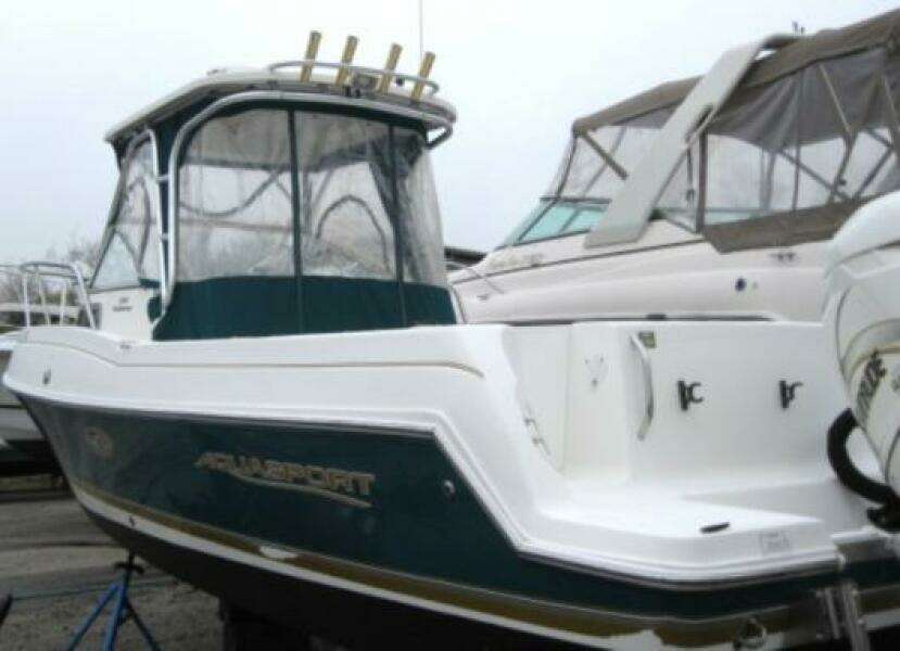 25ft Aquasport Yacht For Sale