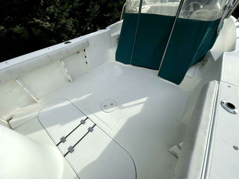 25ft Aquasport Yacht For Sale