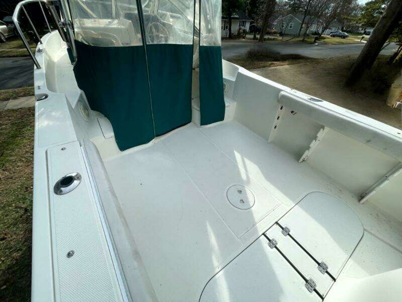 25ft Aquasport Yacht For Sale