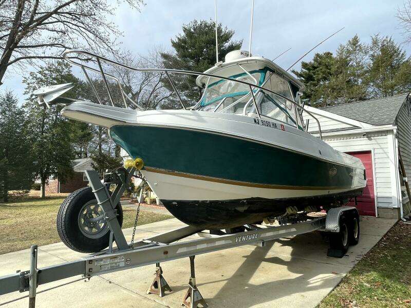25ft Aquasport Yacht For Sale