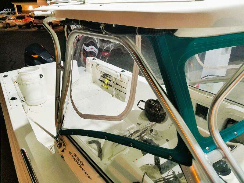 25ft Aquasport Yacht For Sale