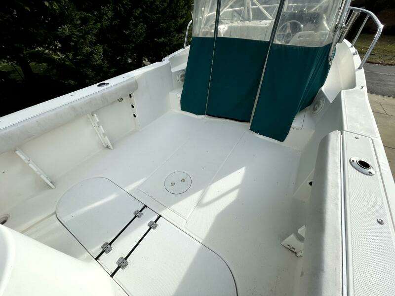 25ft Aquasport Yacht For Sale