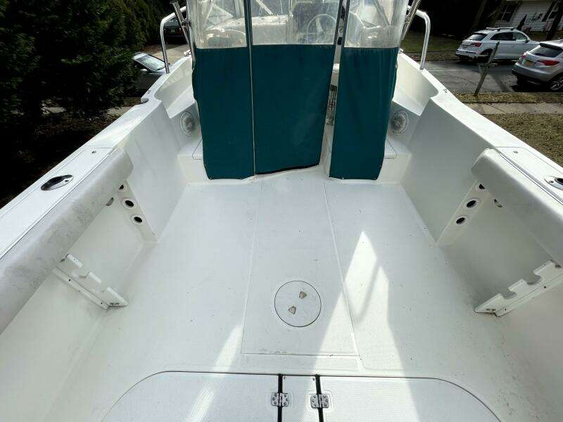 25ft Aquasport Yacht For Sale