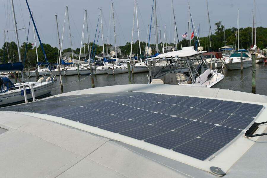 Mauri Jo 33ft Beneteau Yacht For Sale