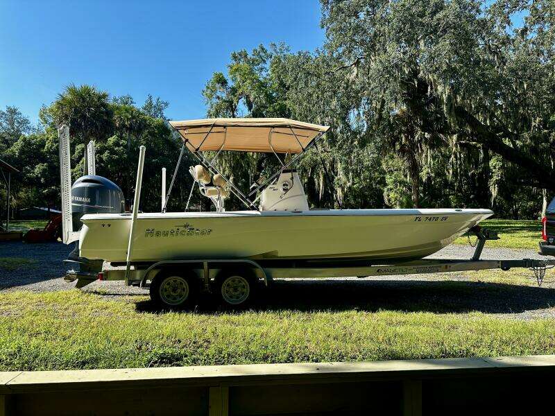 22ft NauticStar Yacht For Sale