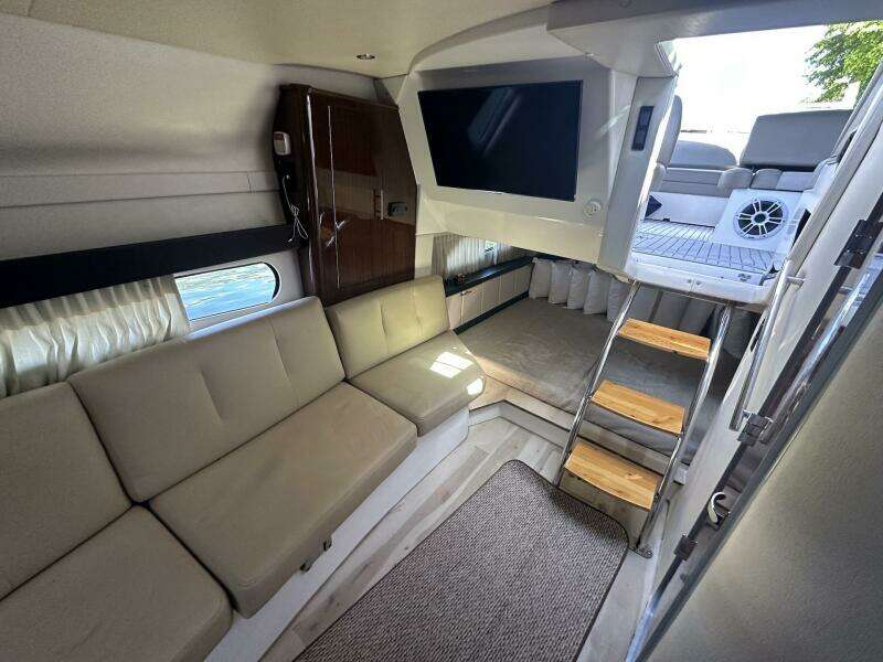 Panacea 32ft Regal Yacht For Sale