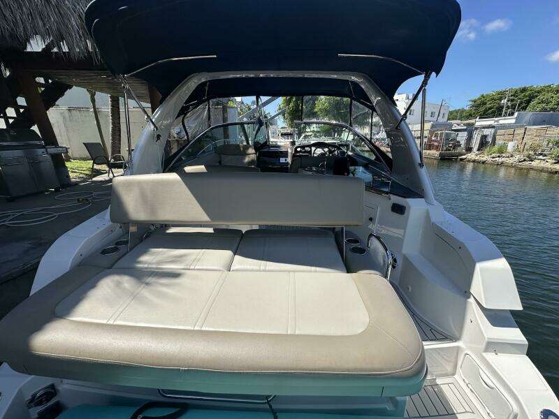 Panacea 32ft Regal Yacht For Sale