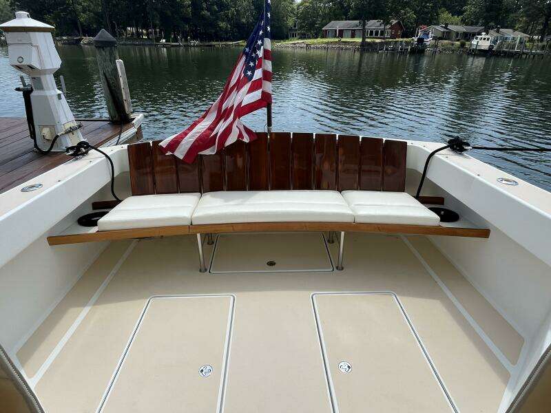 At Ease 34ft MJM Yacht For Sale