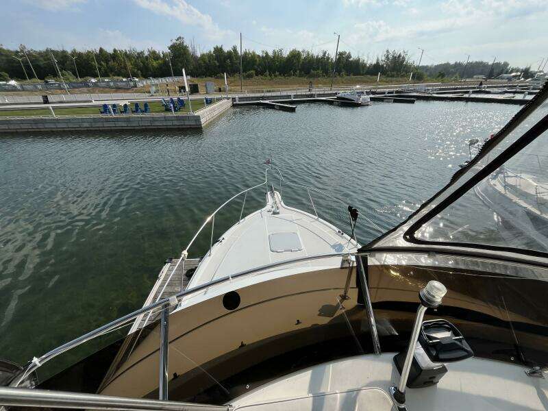 32ft Carver Yacht For Sale
