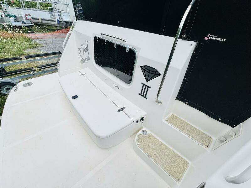 FINAL DIAMOND III 43ft Bayliner Yacht For Sale