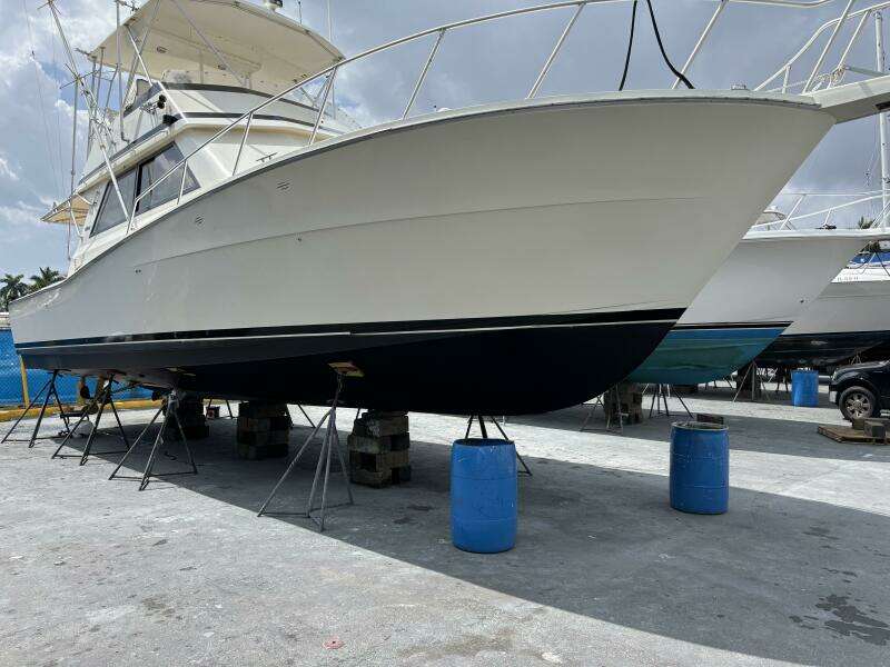 43ft Viking Yacht For Sale