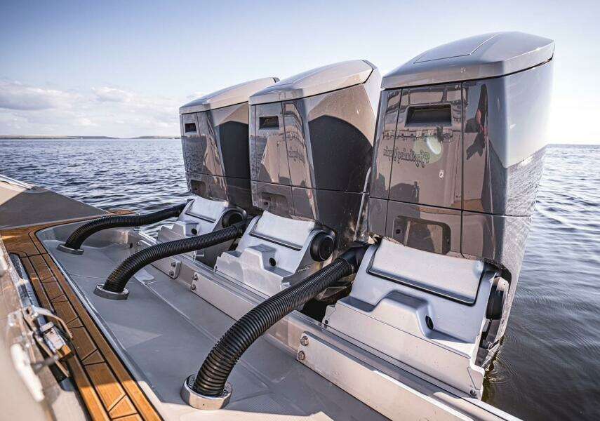 Fifty Shades Of Graydon 42ft HCB Yacht For Sale