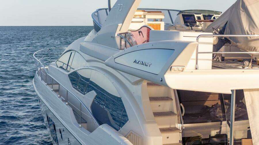 Drakar 70ft Azimut Yacht For Sale
