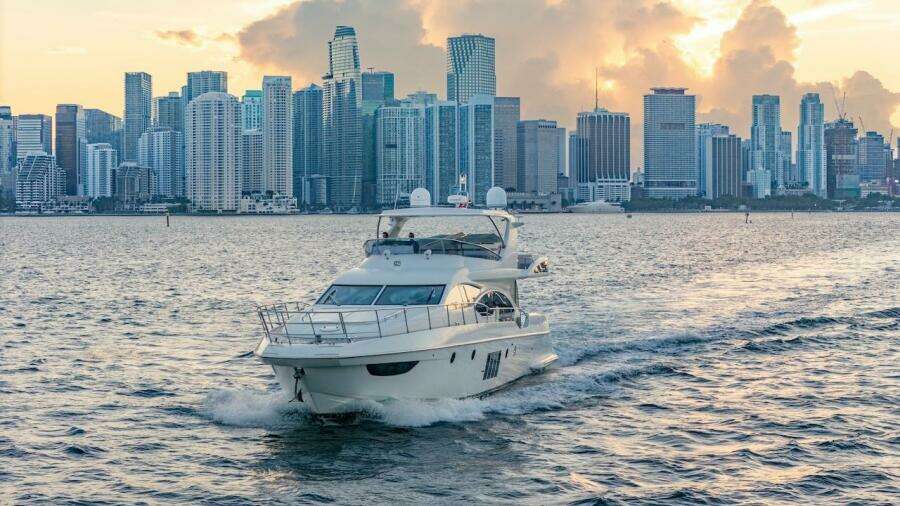 Drakar 70ft Azimut Yacht For Sale