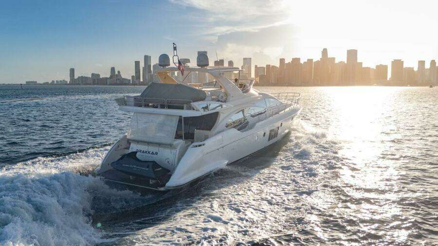 Drakar 70ft Azimut Yacht For Sale