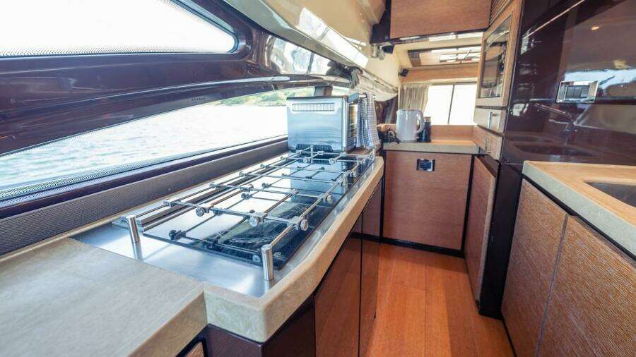Drakar 70ft Azimut Yacht For Sale