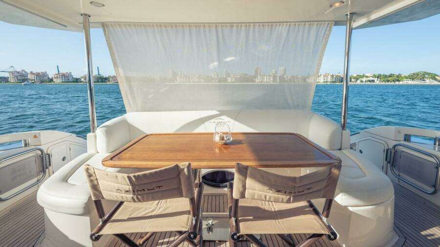 Drakar 70ft Azimut Yacht For Sale