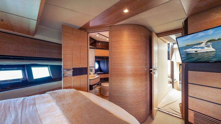Drakar 70ft Azimut Yacht For Sale
