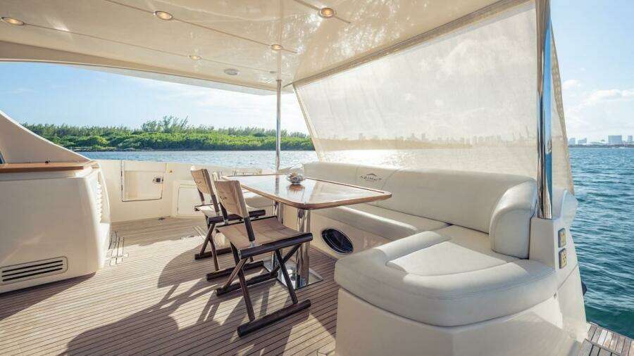 Drakar 70ft Azimut Yacht For Sale