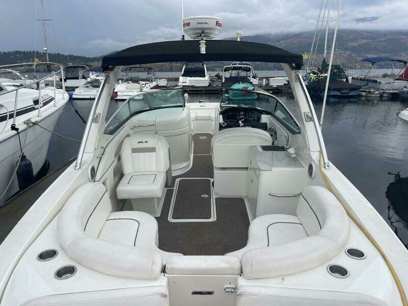 30ft Sea Ray Yacht For Sale