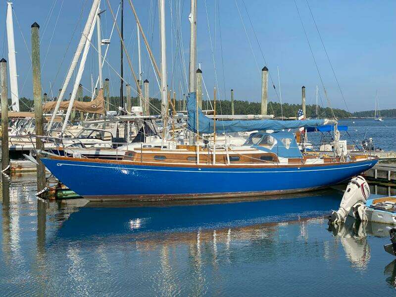 Outer Limits 35ft Hinckley Yacht For Sale