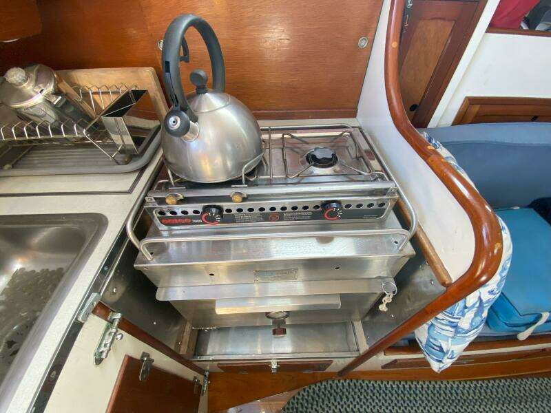 Outer Limits 35ft Hinckley Yacht For Sale