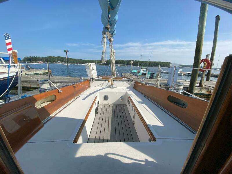 Outer Limits 35ft Hinckley Yacht For Sale