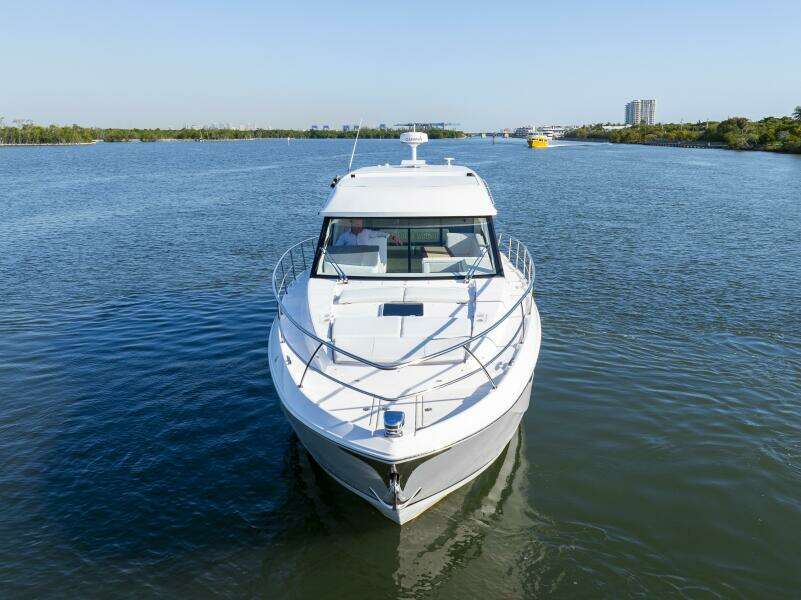 42ft Regal Yacht For Sale 42ft Regal Yacht For Sale