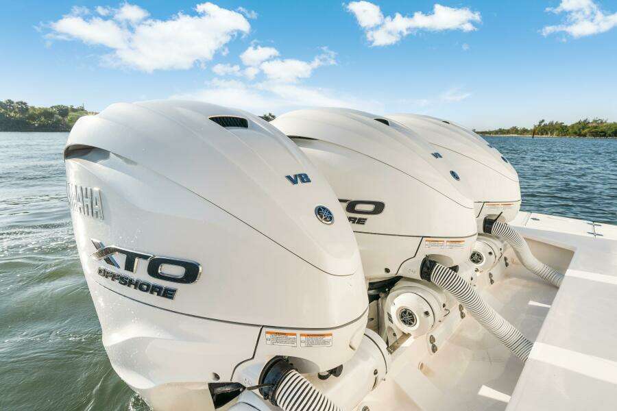 42ft Regal Yacht For Sale 42ft Regal Yacht For Sale